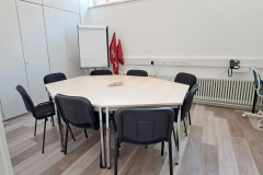 Besprechungsraum für 8 Personen